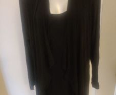 Veto black 2 in 1 top and cover up longer line size UK20 EU48 Postage included