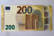 200 Euro bank note