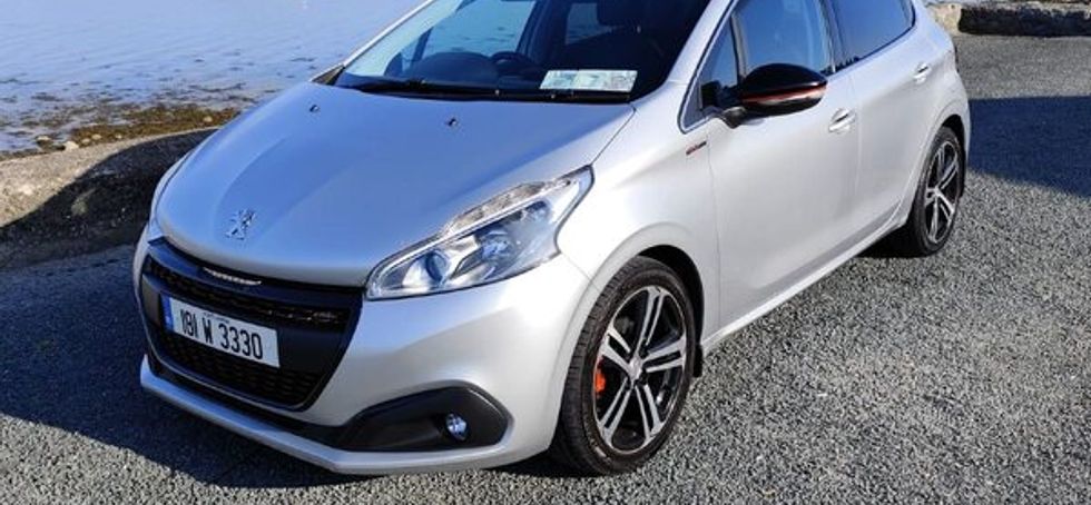 Peugeot 208 GT Line