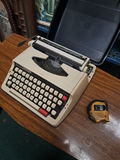 Vintage Typewriter