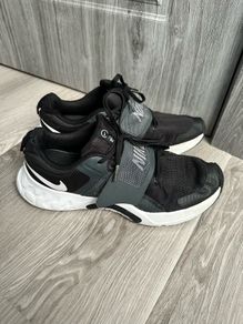 Nike Renew UK 7.5