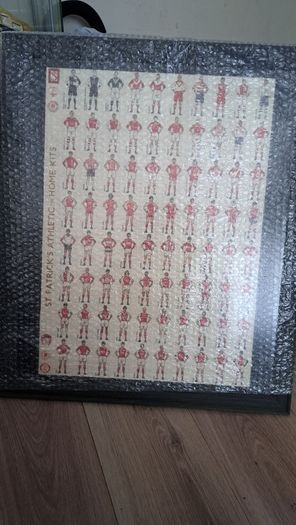 St Patrick's Athletic Framed Team Home Kits