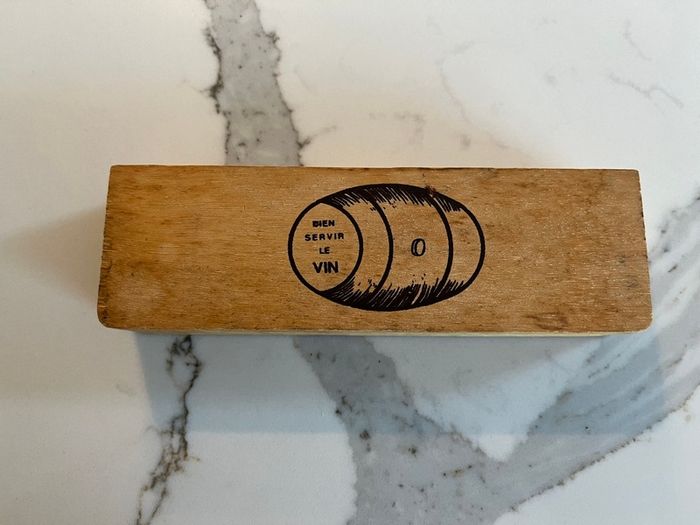Vintage wine thermomter