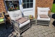 garden furniture chairs table