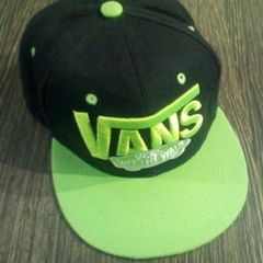Vans Brand Men's Snapback Hat.