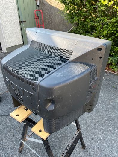Sony Trinitron CRT Retro Gaming 4:3
