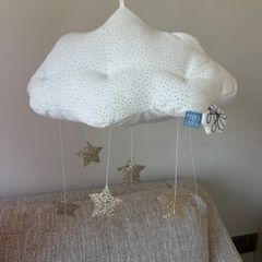 Gorgeous Cloud cot mobile