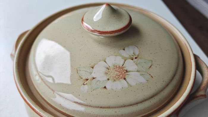 Denby Daybreak Casserole Serving Tureen Dish Pot