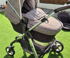 Silvercross buggy, carry cot & chair