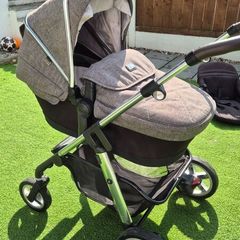 Silvercross buggy, carry cot & chair