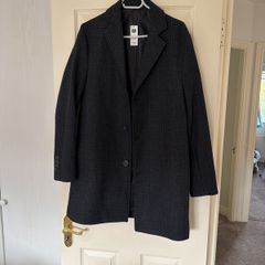 mens brand new winter coat medium