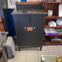 Drinks cabinet