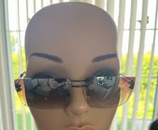 Jones New York sun glasses