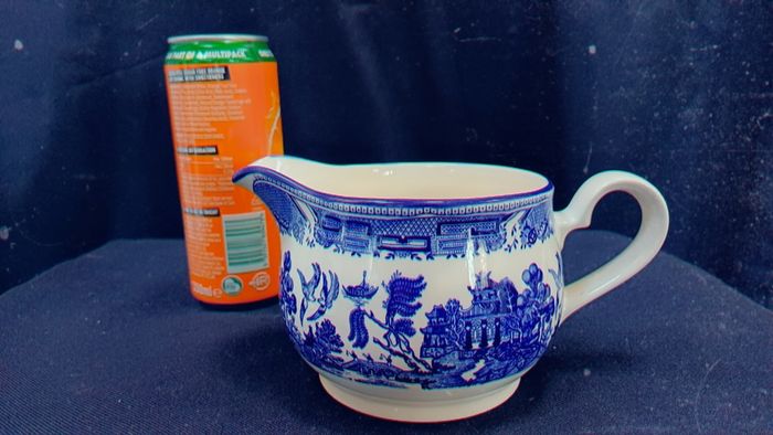 Arklow Pottery Blue Willow pattern cream jug