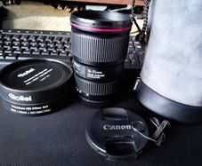 Canon EF 16-35mm f4 image stabilized USM lens