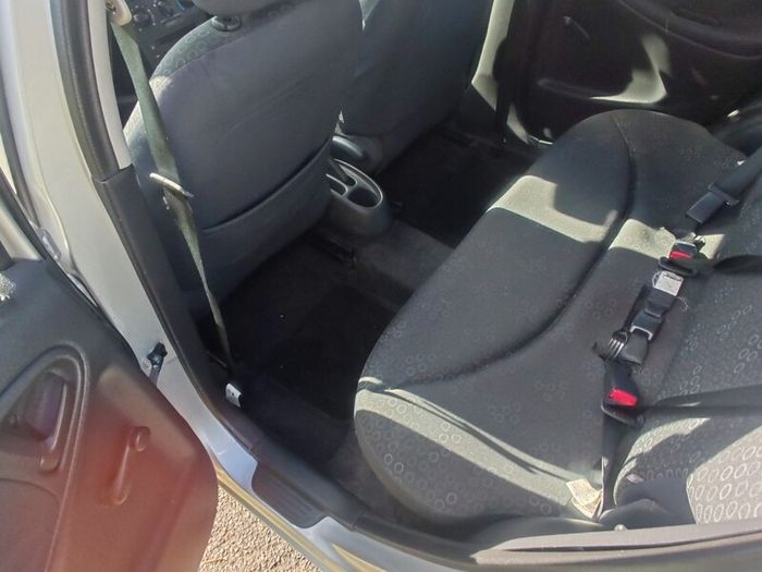 2006 Toyota Yaris