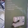 sewing machine Image 2
