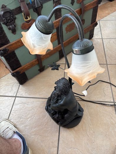 Bronze effect lovers table lamp
