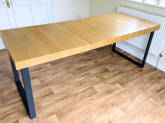 IKEA Tarselle Extendable Dining Table + 4 Sklum Chairs