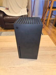 Xbox Series X Full Package!! Series 2 controller, Turtle Beach headset Stealth 500, Xbox Travel Bag