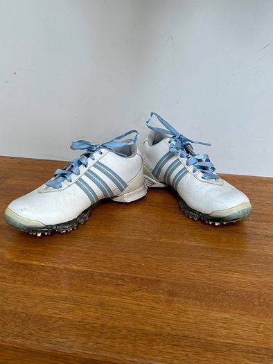 Ladies Adidas golf shoes, size UK 5