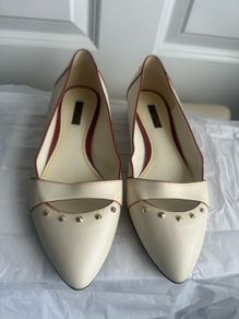 Louis Vuitton shoes - sz 5.5