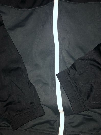 Nike top tracksuit size Large brand new with tag