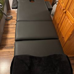 Portable Massage Table