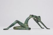 Minimalist Posing Lady - Patinated Bronze