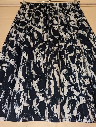Perfect for Summer. beautiful and unique design midi skirt