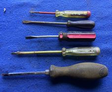 6 screwdrivers including vintage 10 inch German screwdriver