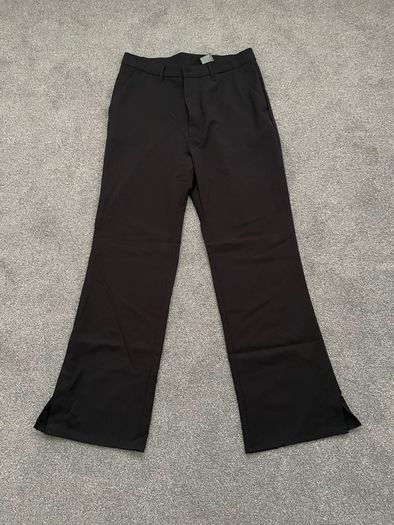 black trousers new