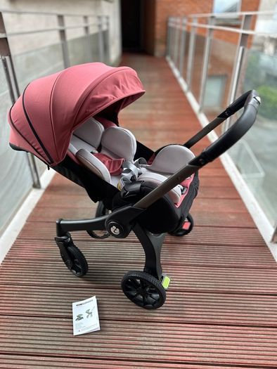 Brand new car seat / stroller / pram