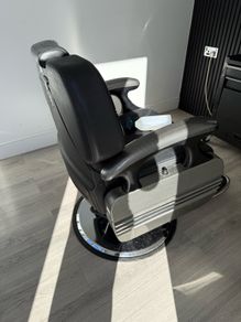 barber chair
