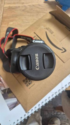 Canon EOS 100D + 18 55mm IS STM Lens + Lowepro Case Excellent Condition