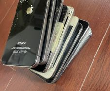 11x Iphone 4,4s,5s lot for parts