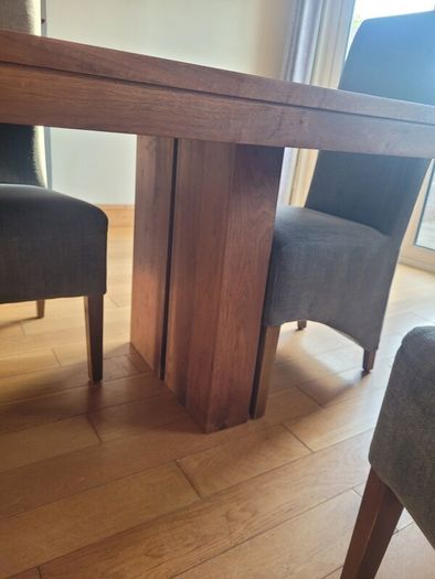 dining room table and chairs
