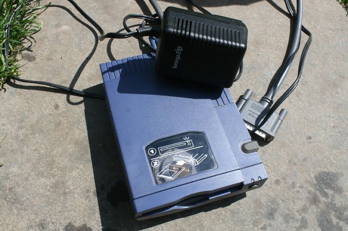 Iomega Zip 100 External Disk Drive