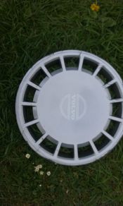 Volvo Hubcap