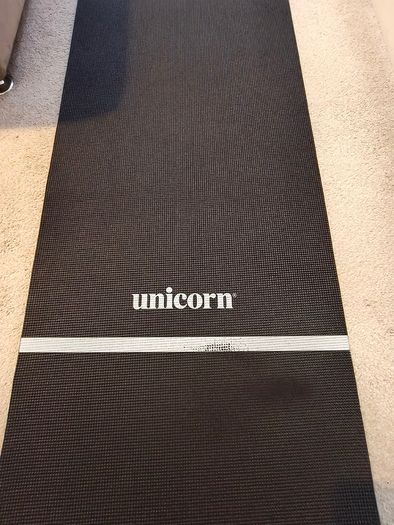 Unicorn Darts mat and checkout poster