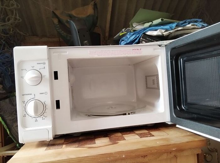 Microwave