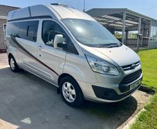 campervan Ford transit custom