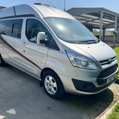 campervan Ford transit custom