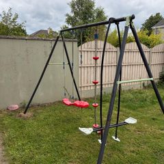 swings/sea saw / climbing rope set