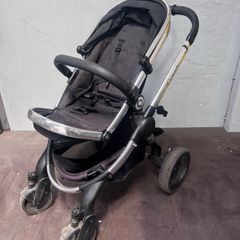 Icandy Buggy and carrycot