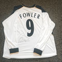 Liverpool legend Robbie Fowler signed super cup final jersey