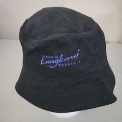 hat