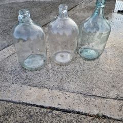3 Demijons