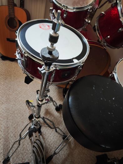 2010 Gretsch Catalina Club Red Sparkle 5-piece + hardware + bags