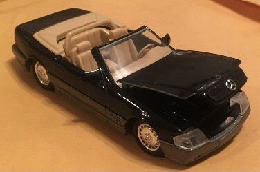Solido Mercedes Benz 500 SL